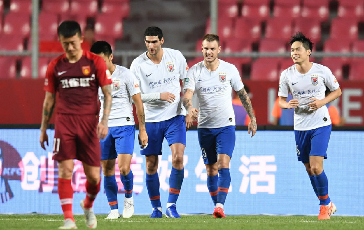 爱游戏APP-关于阿斯顿维拉迎意大利杯关键赛，清晨迎来里程碑，质疑声仍在，医务组通报恢复的信息