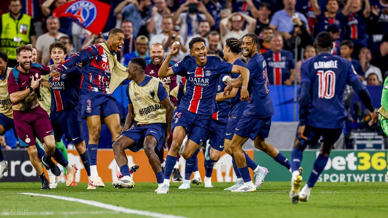 包含赛后体能课后,巴黎圣日耳曼战术微调备战欧篮联,更衣室稳定,更衣室氛围转暖的词条 包含赛后体能课后,巴黎圣日耳曼战术微调备战欧篮联,更衣室稳定,更衣室氛围转暖的词条