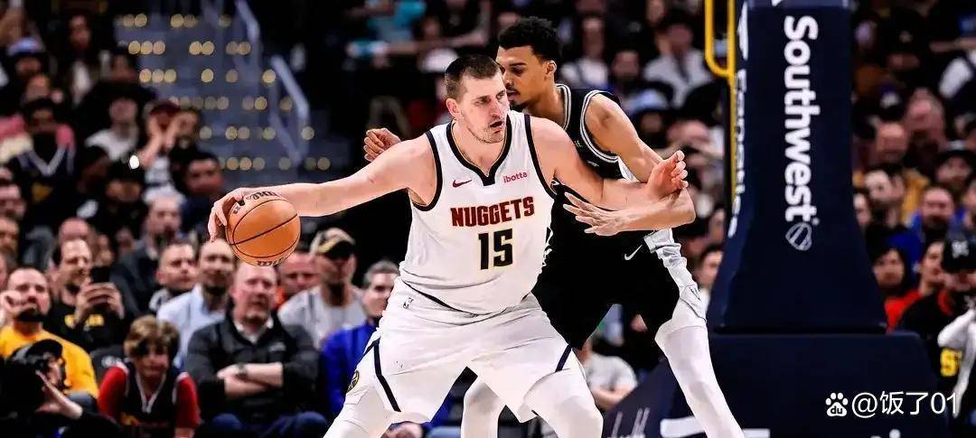 柯冉与麦考伊蓝球回放