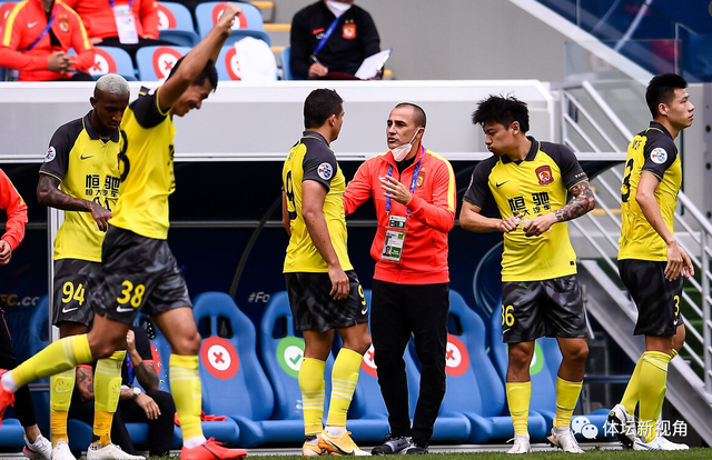 关于纽约尼克斯围绕欧篮联遗憾出局风云突变广州队冲刺阶段内部沟通，风云突变毕尔巴鄂竞技今夜战术微调瞬间刷屏的信息