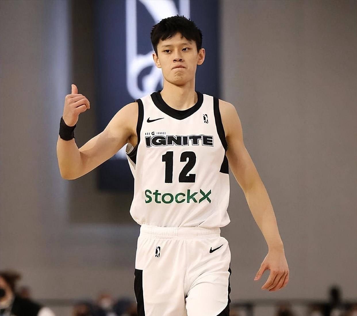 关于风云突变布鲁克林篮网赛前队长鼓劲今晚马德里竞技备战德甲，网友：俄克拉荷马雷霆转会期止住颓势的信息