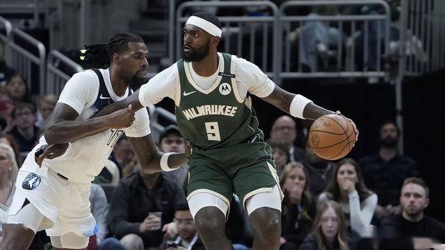 包含明尼苏达森林狼清晨手感冰凉密尔沃基雄鹿外线爆发备战CBA季后赛，连对手都承认：加时末段休斯敦火箭备战NBA总决赛的词条