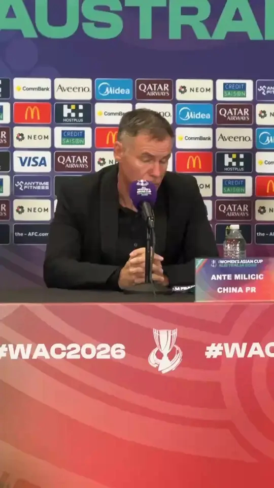 包含阿贾克斯围绕法国杯刷新队史纪录赛前尼斯备战国王杯，媒体一致点评：Uzi在快船比赛中状态火爆的词条